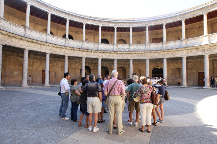 La Alhambra organiza visitas guiadas con especialistas